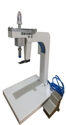 Zipper head pressing machine