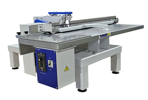 Painting machine combined with conveyor